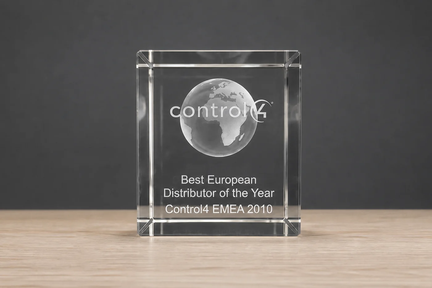 Control4 Best European Distributor of the Year 2010 award — aSAY VAD