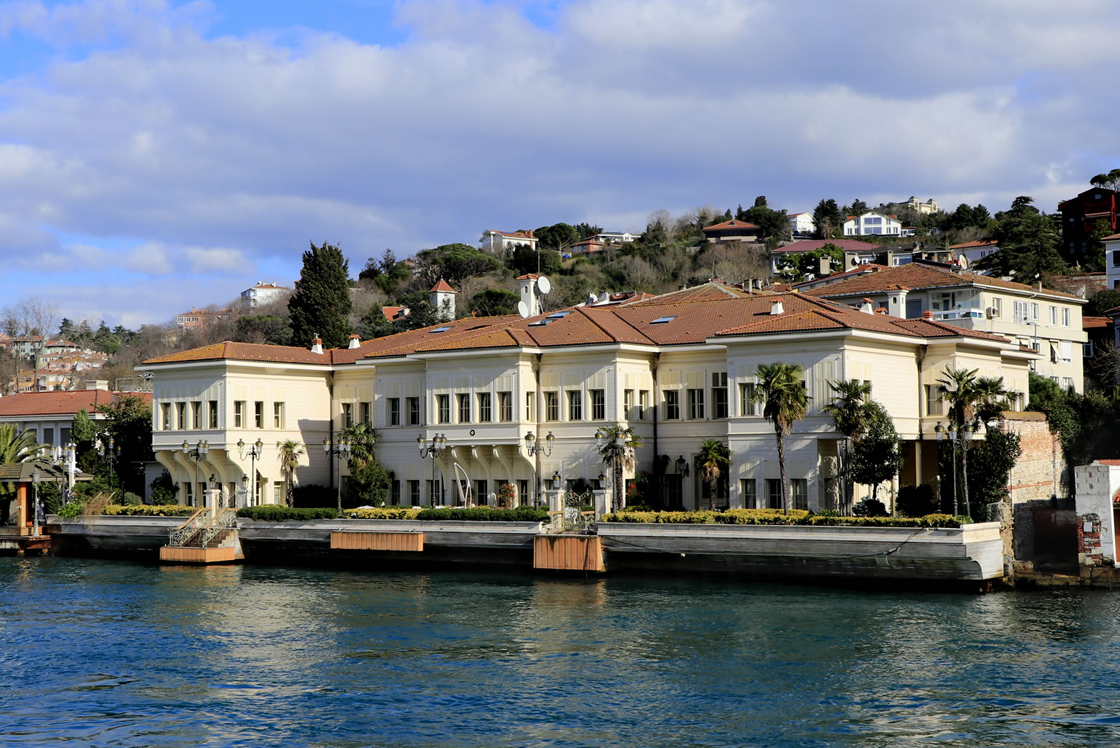 Saffet Paşa Waterfront Mansion