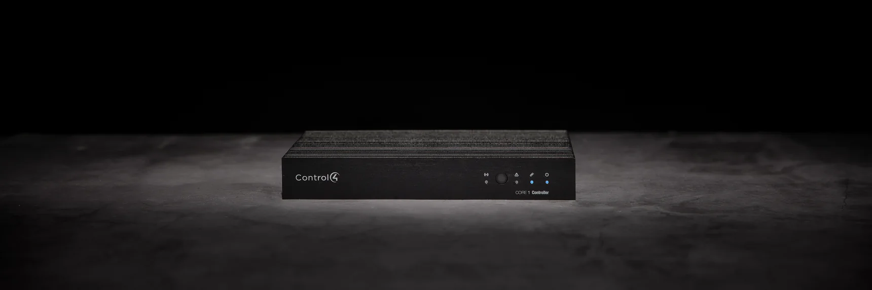 Control4 Core 1 kontrol ünitesi